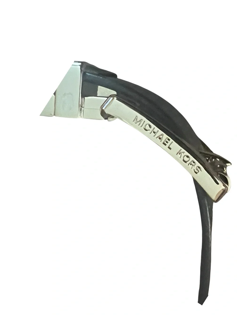 Michael Kors Leather Twist Reversible Belt.